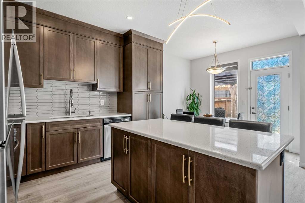 192 Carrington Crescent NW - Image 8