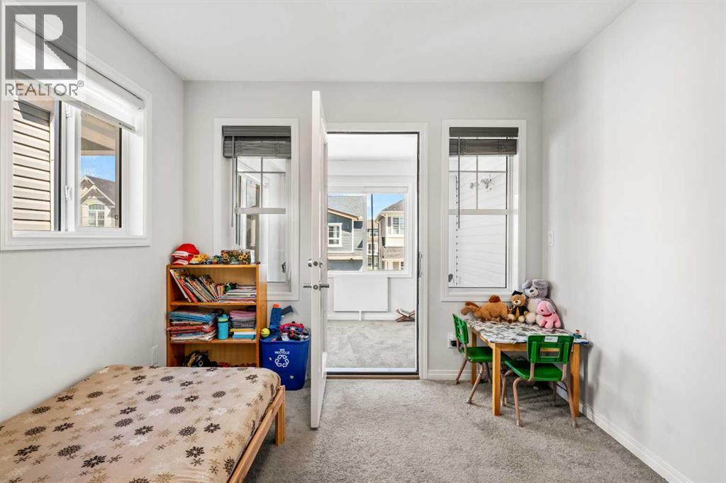 192 Carrington Crescent NW - Image 25
