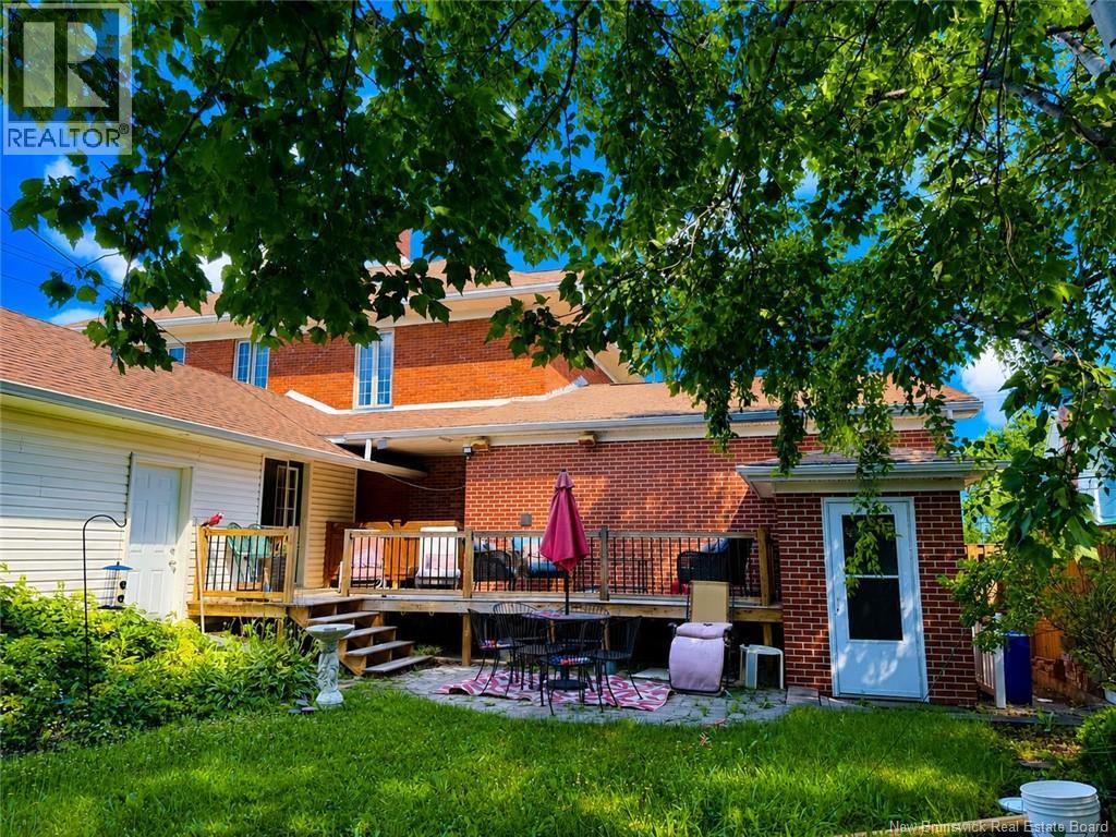 102 St. George - Image 48
