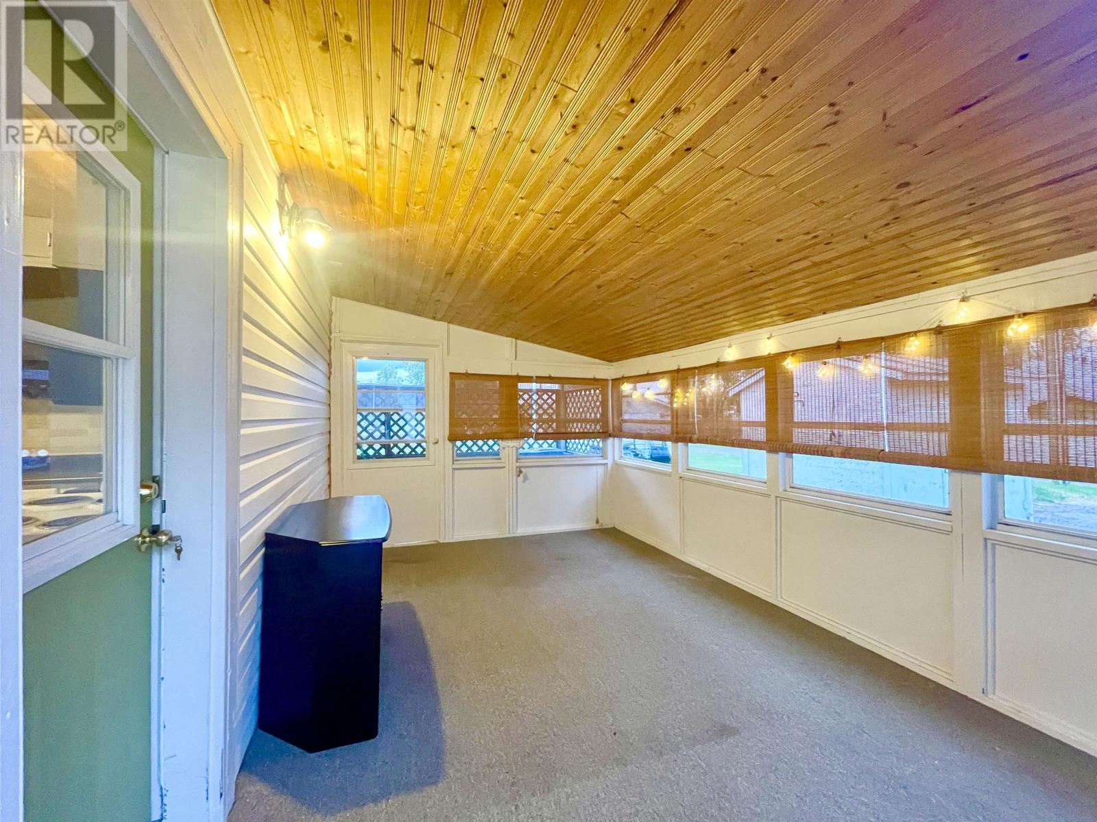 25 Casimir AVE - 2