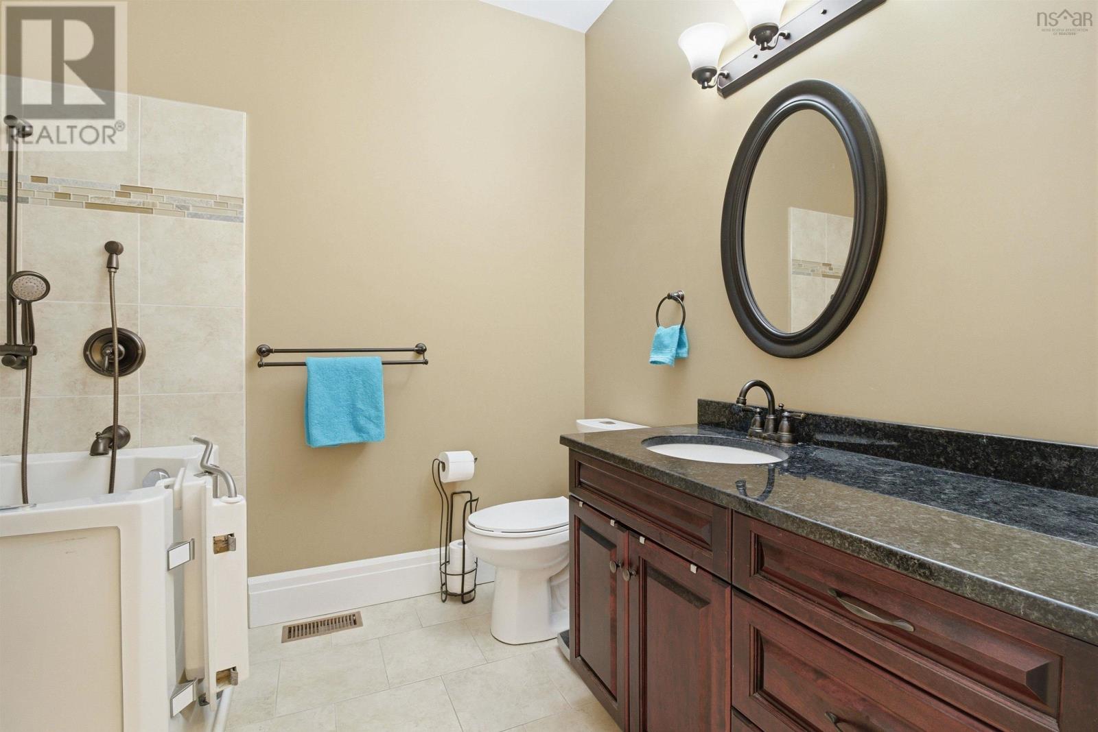 695 Sandwick Drive - 34