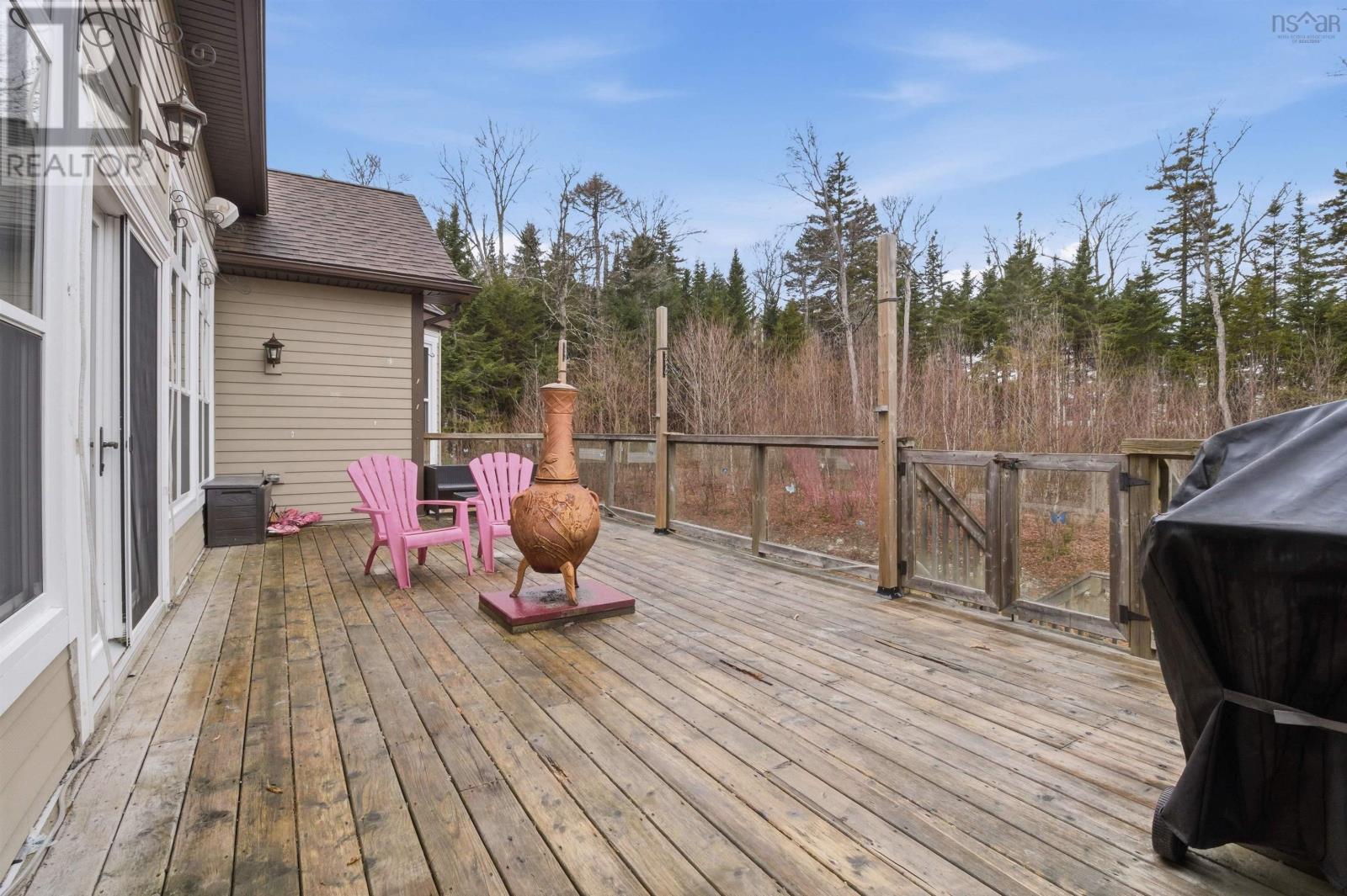 695 Sandwick Drive - 35