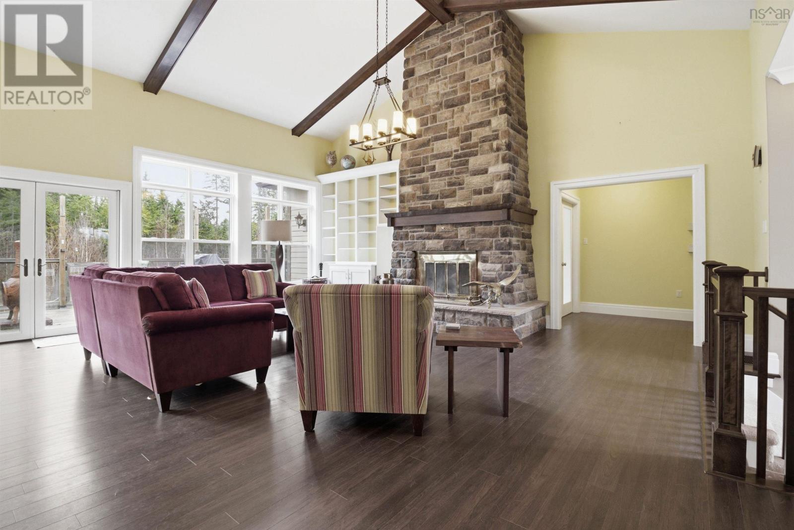 695 Sandwick Drive - 5