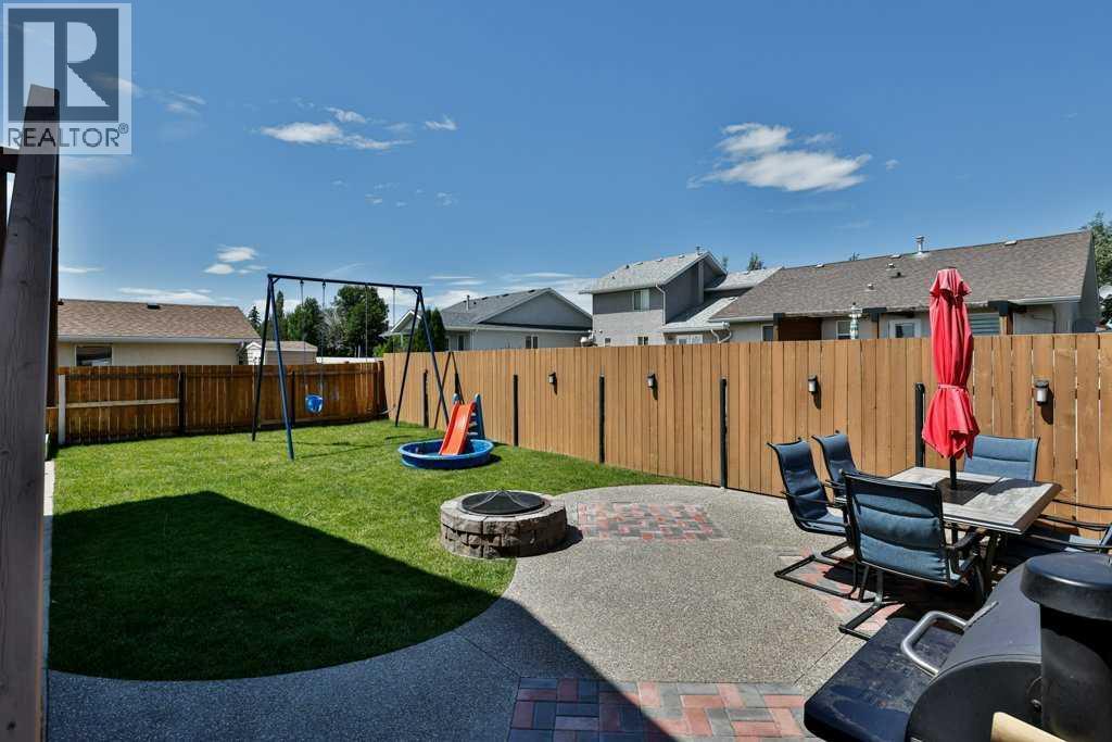 1110 25 Avenue - 5