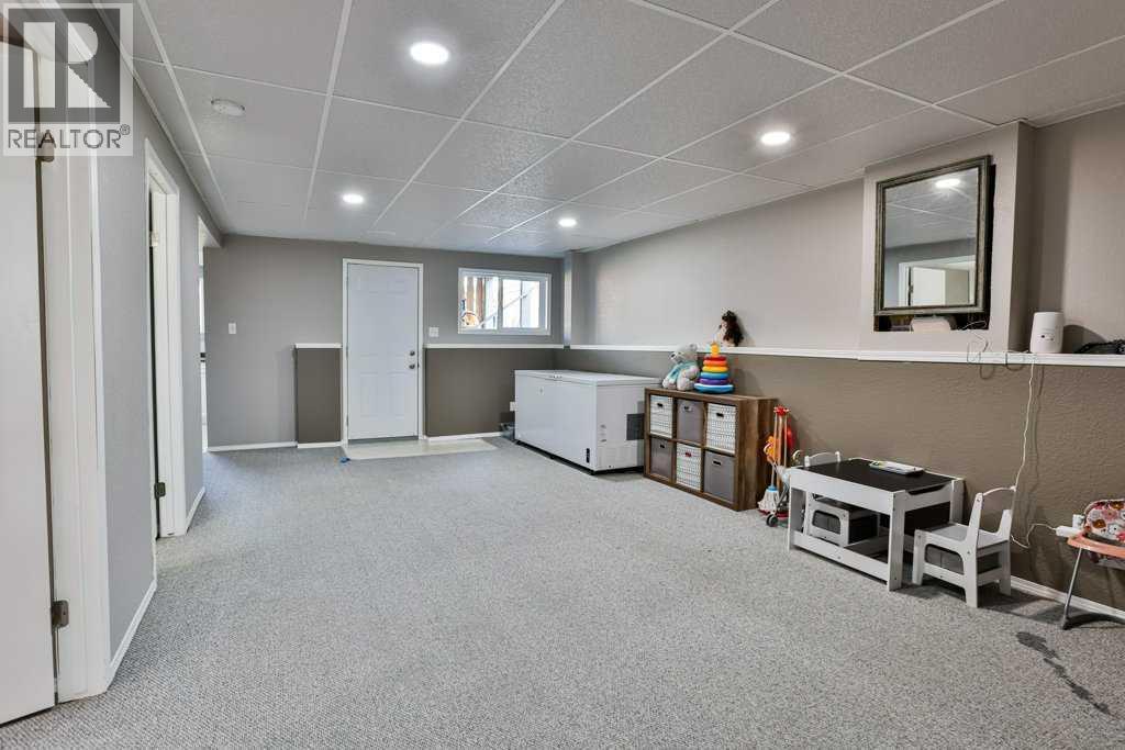 1110 25 Avenue - 26