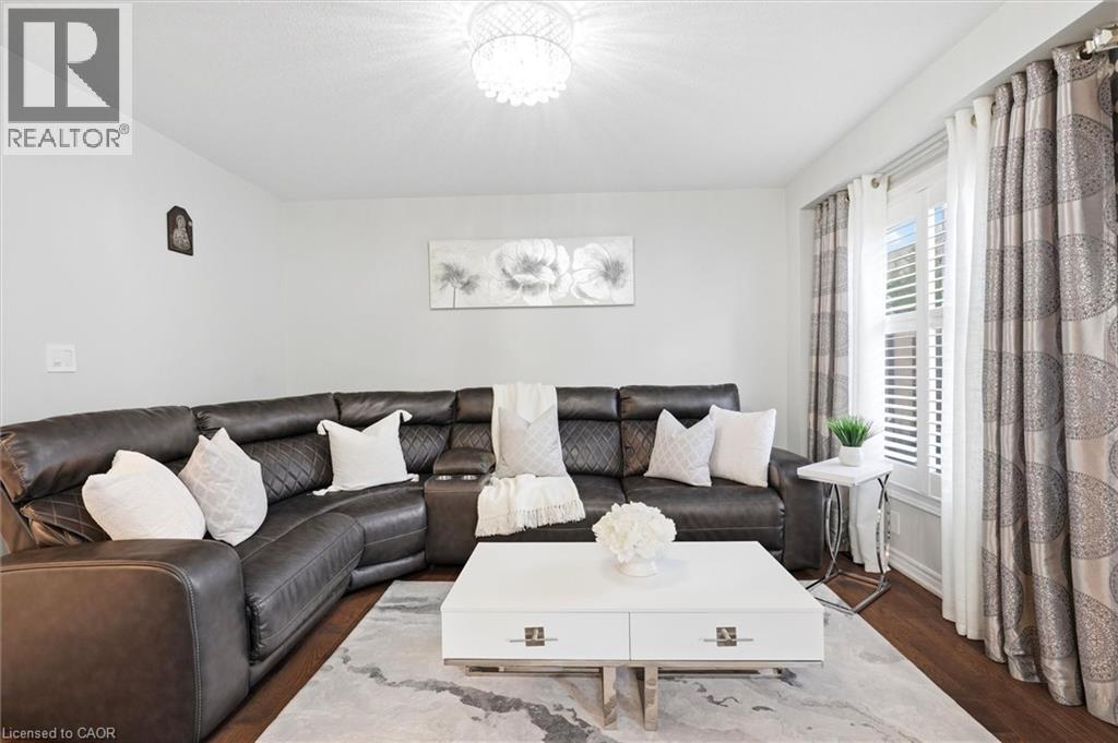 84 PERIWINKLE Drive - 11