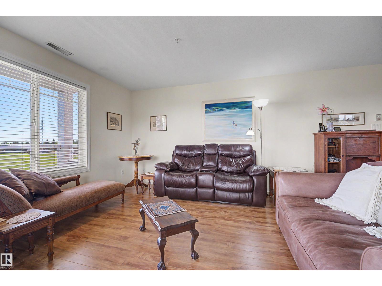 #231 231 78 A MCKENNEY AV - 15