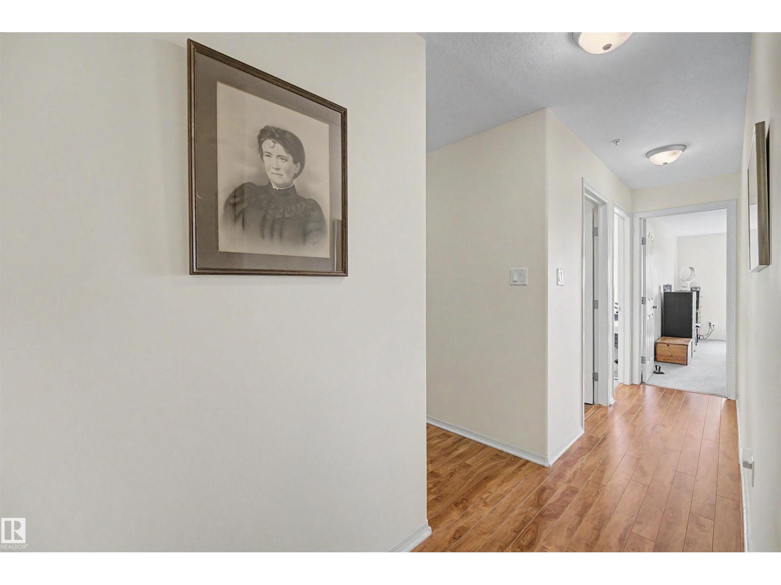 #231 231 78 A MCKENNEY AV - 34