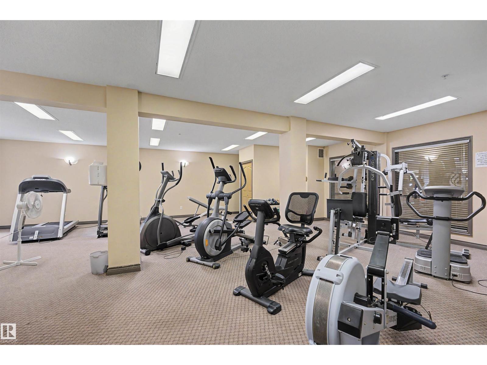 #231 231 78 A MCKENNEY AV - 36