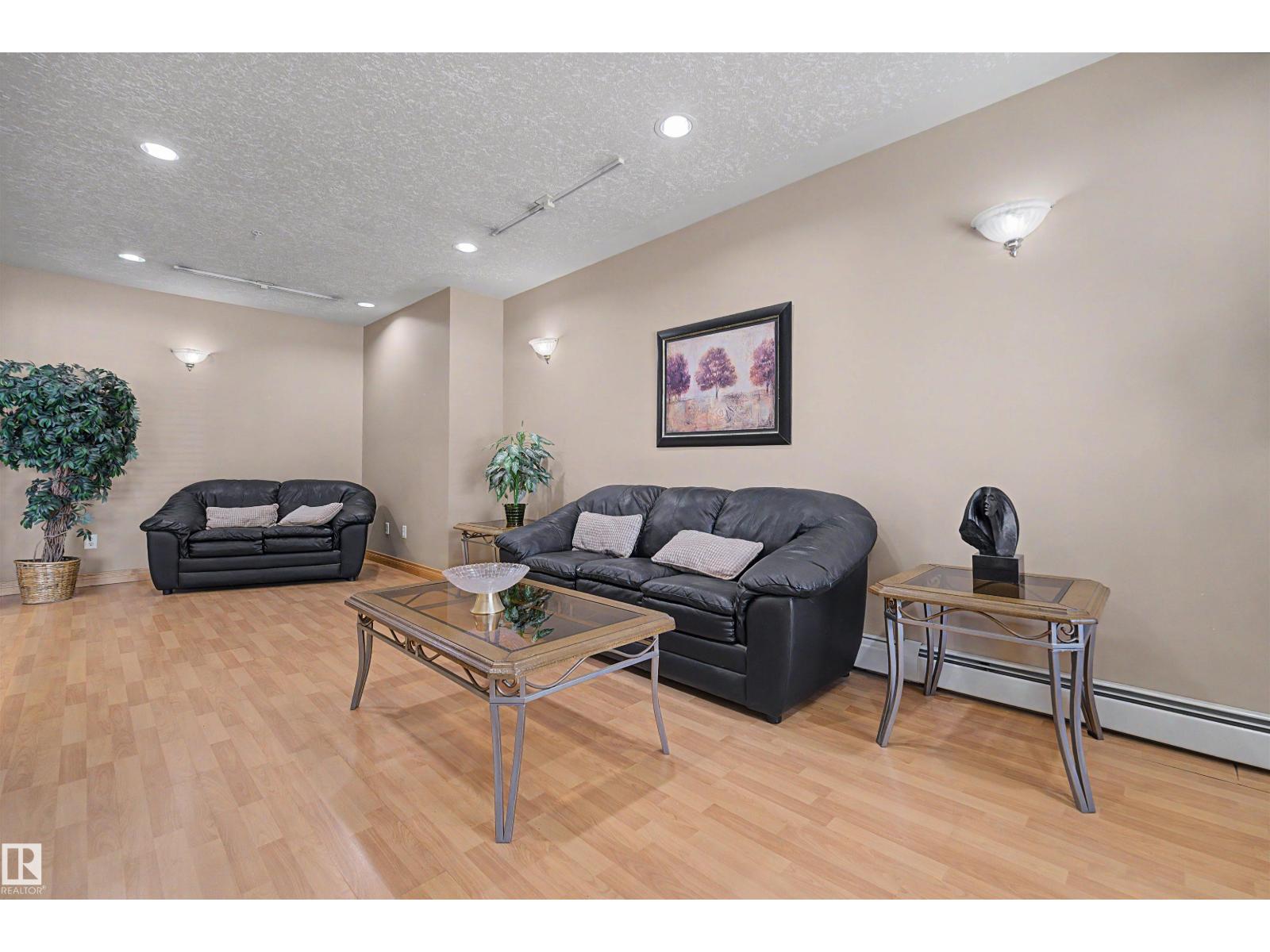 #231 231 78 A MCKENNEY AV - 51