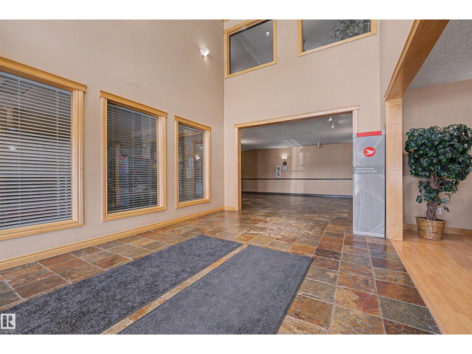 #231 231 78 A MCKENNEY AV - 52