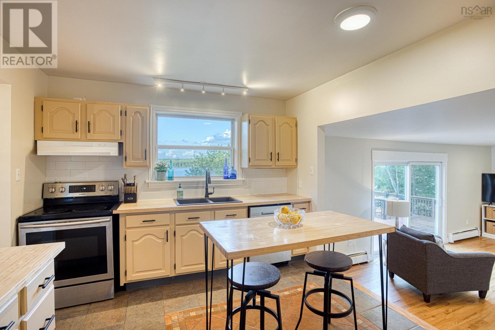 235 Pleasant Drive - 14