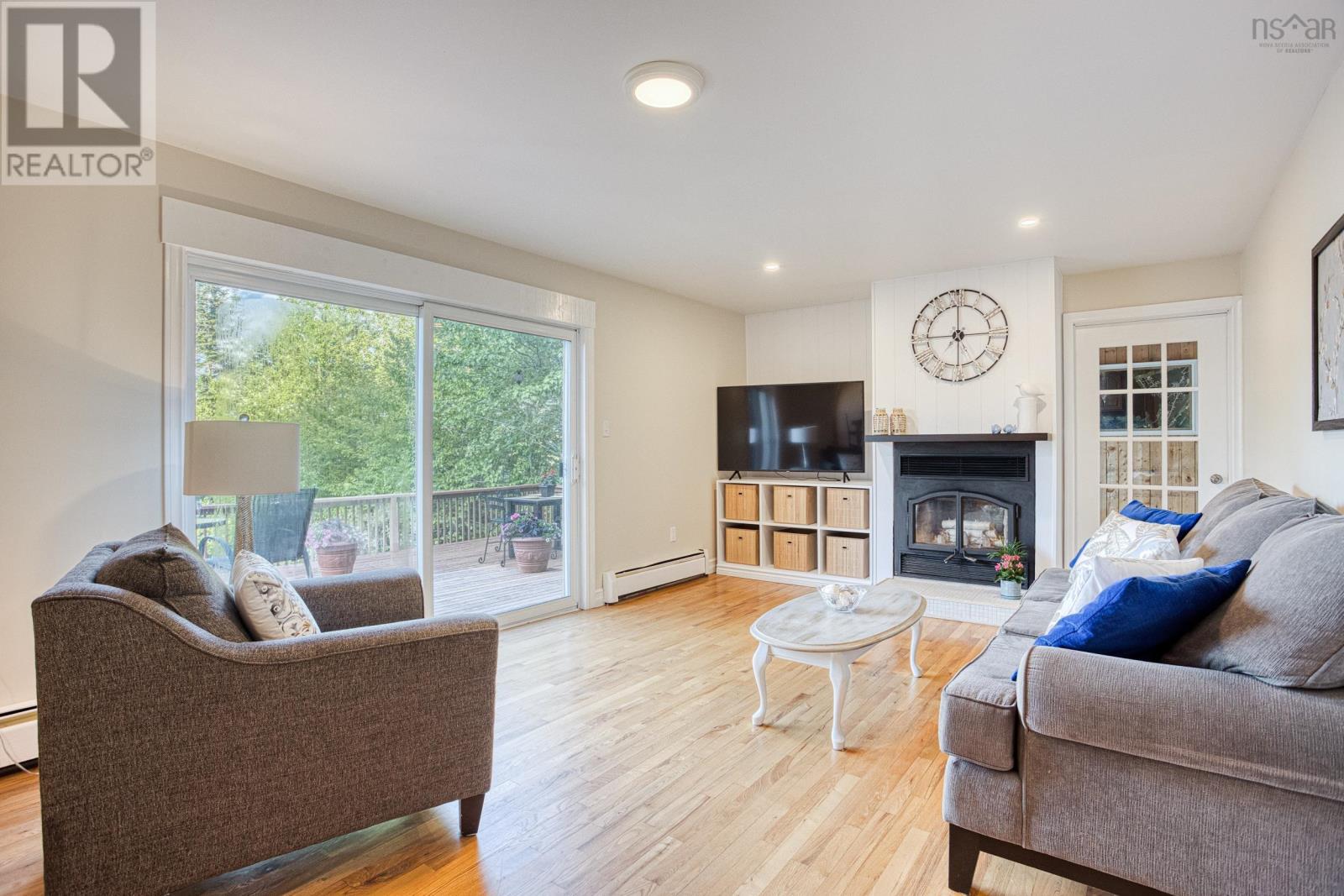 235 Pleasant Drive - 5