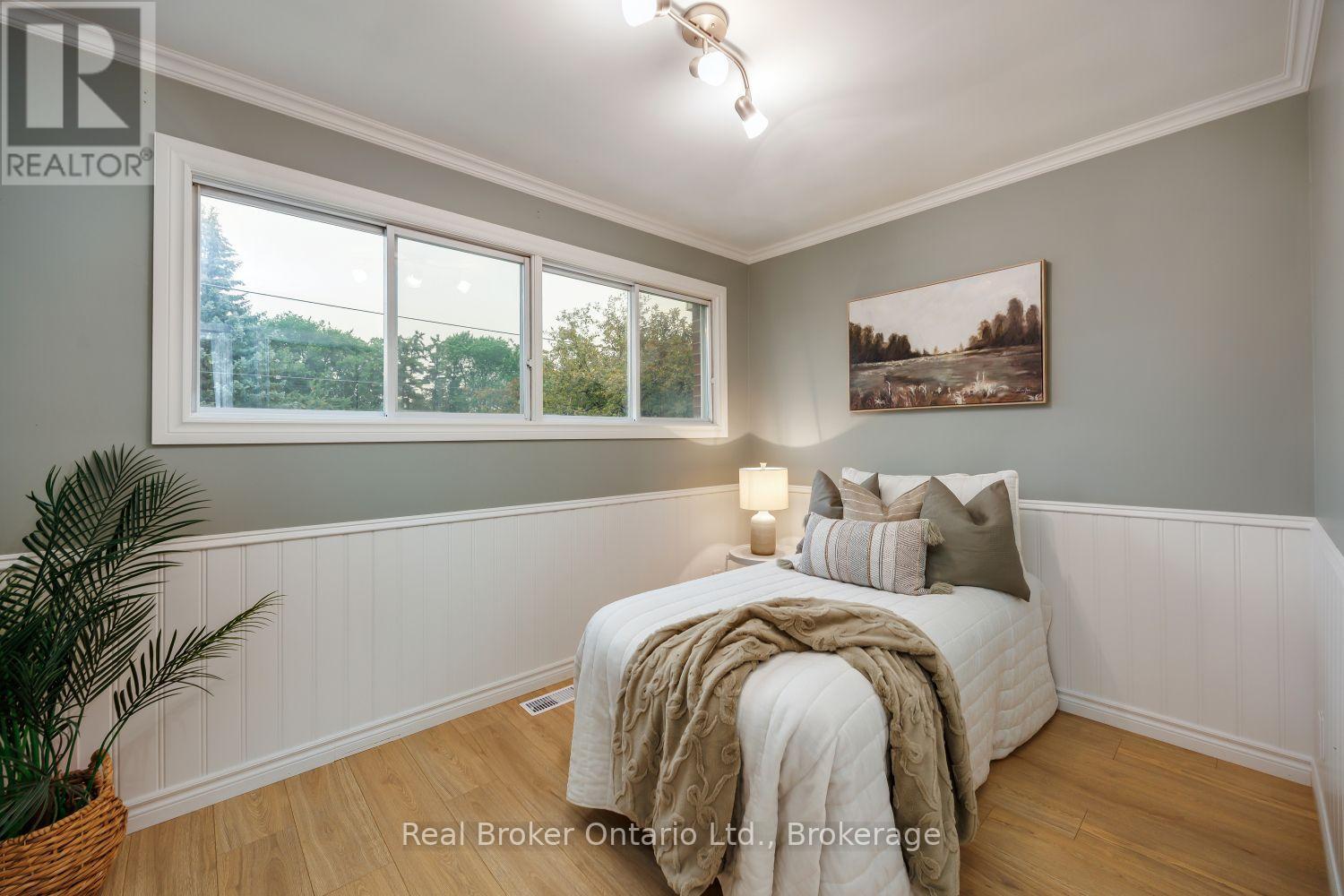1125 BELVEDERE AVENUE - 17