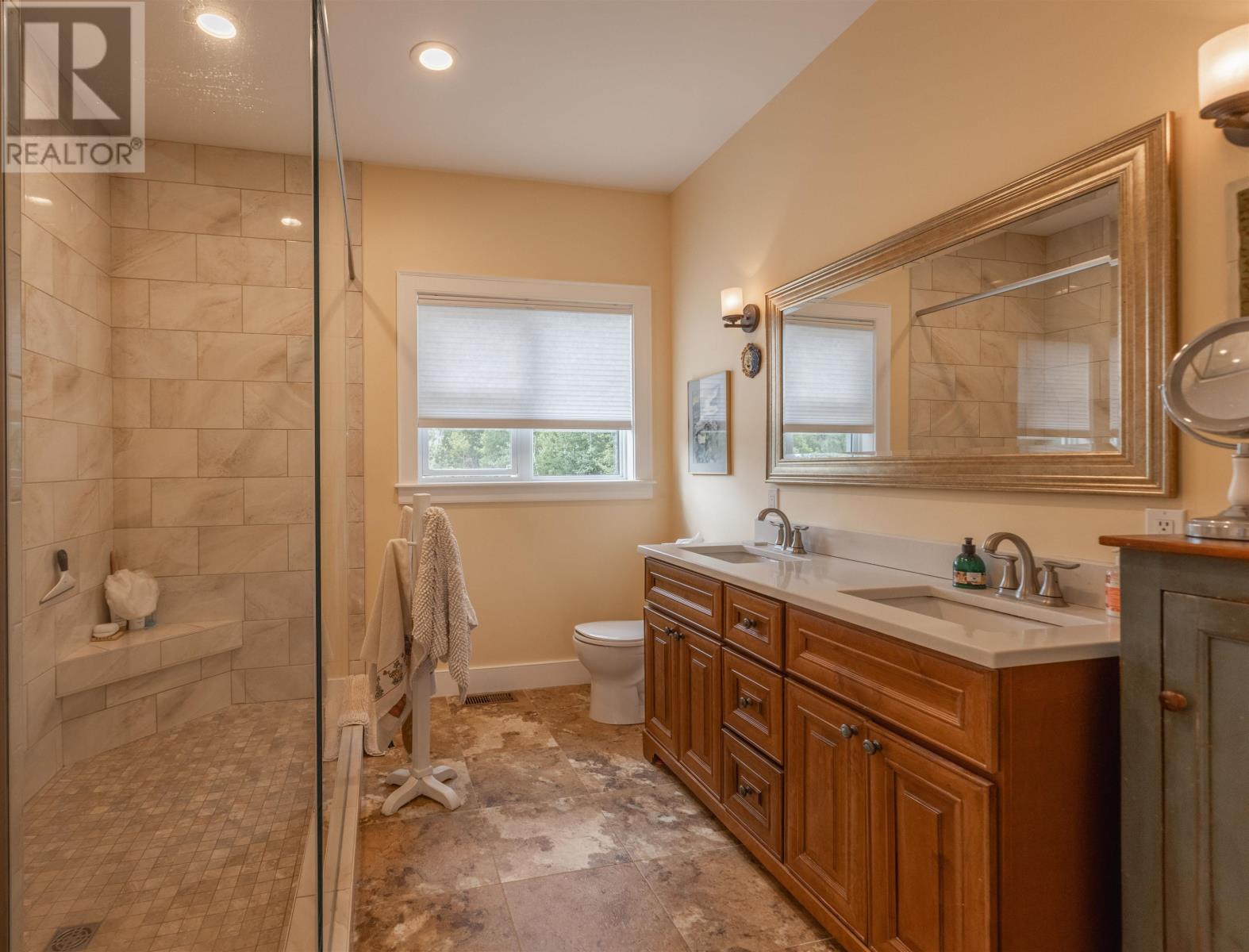 316 Delodder Road - 40