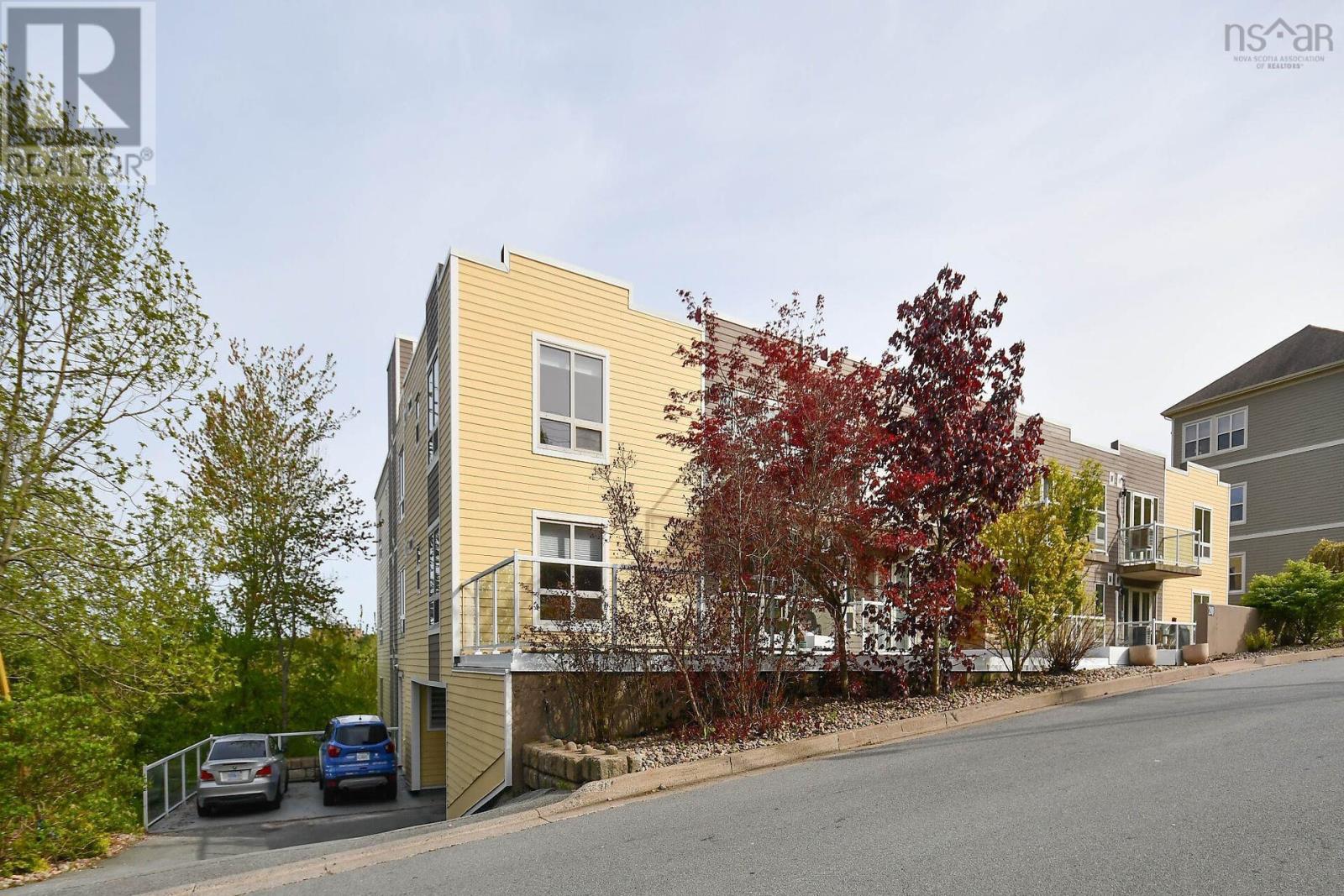 #607 200 Crown Drive - 37