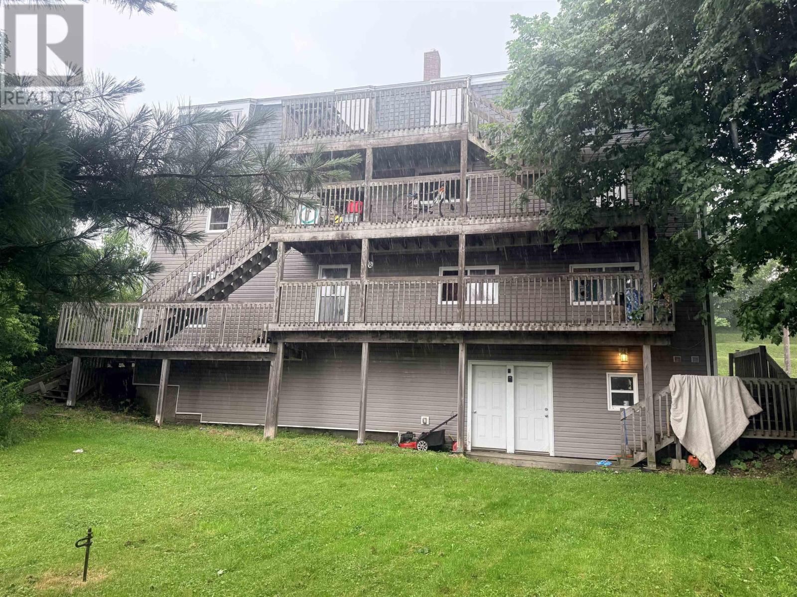 157 Main Street - 2