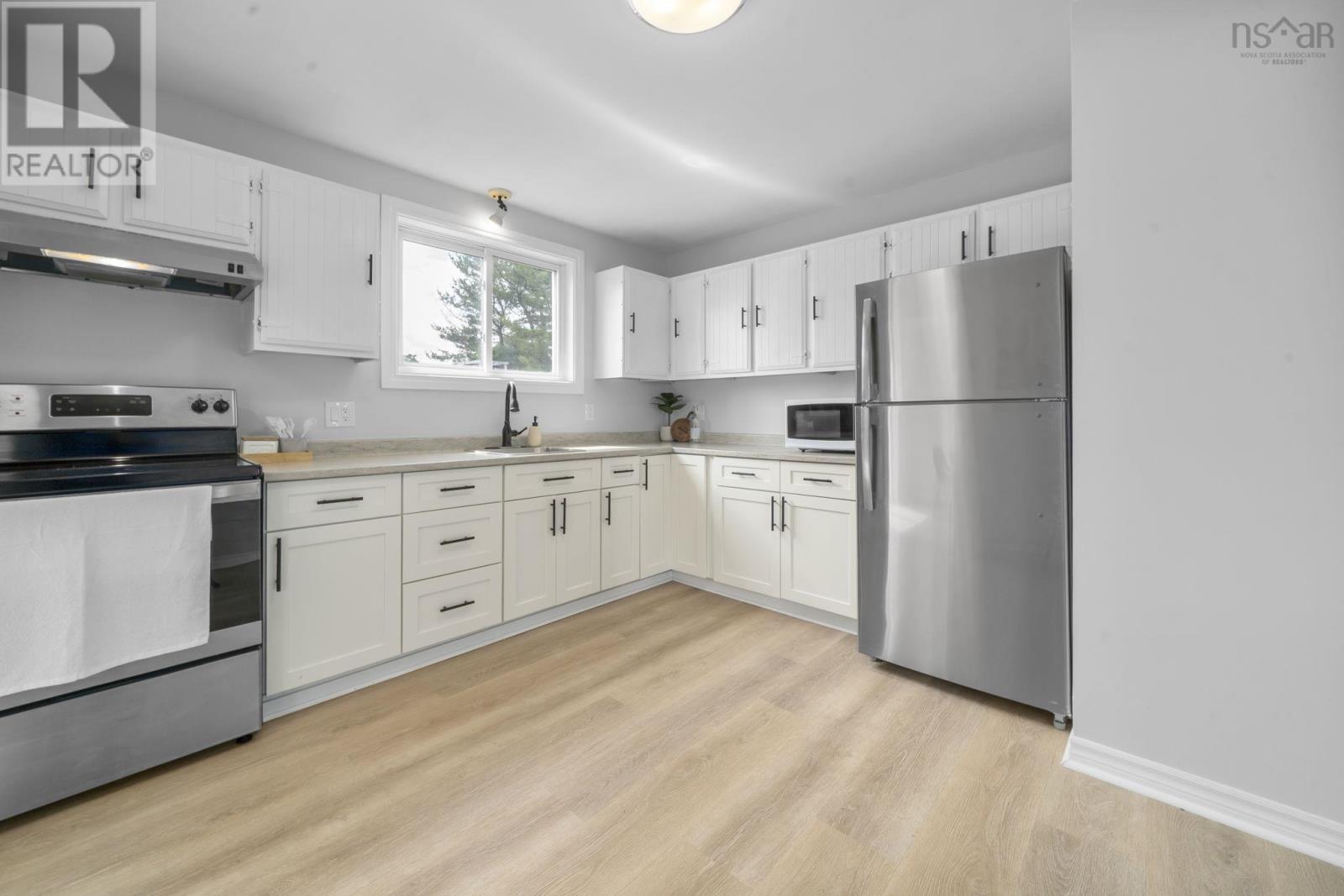 25 Linden Court - 16