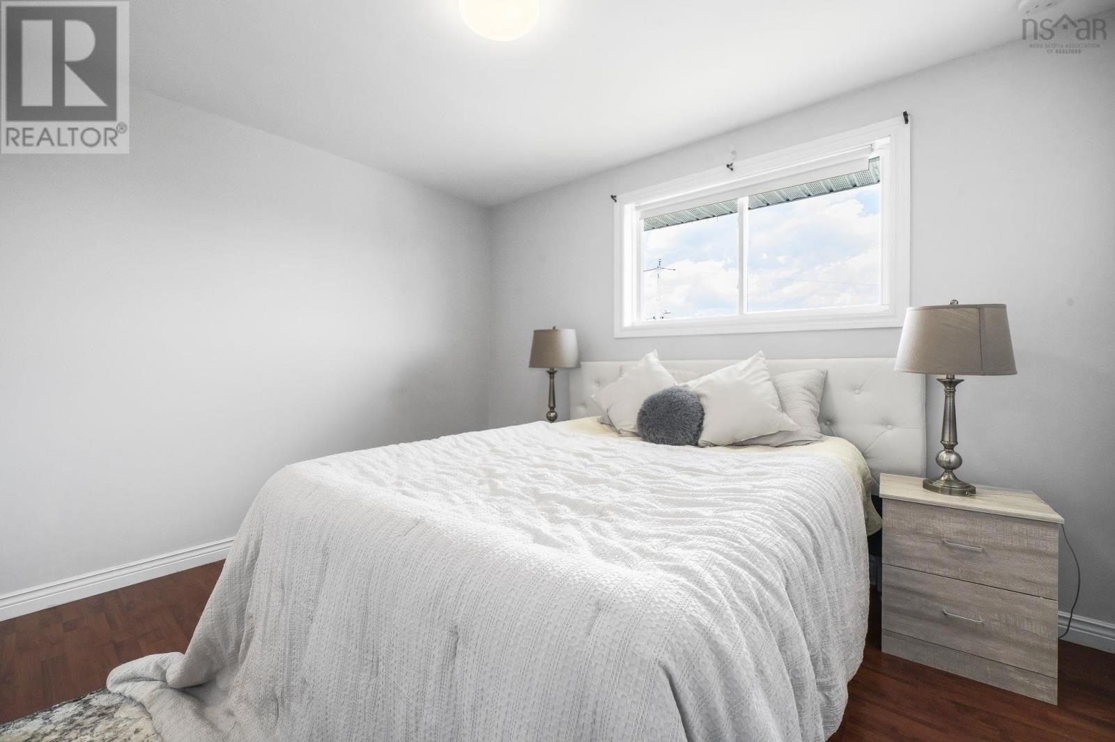 25 Linden Court - 22
