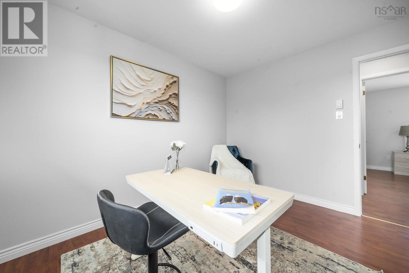 25 Linden Court - 24