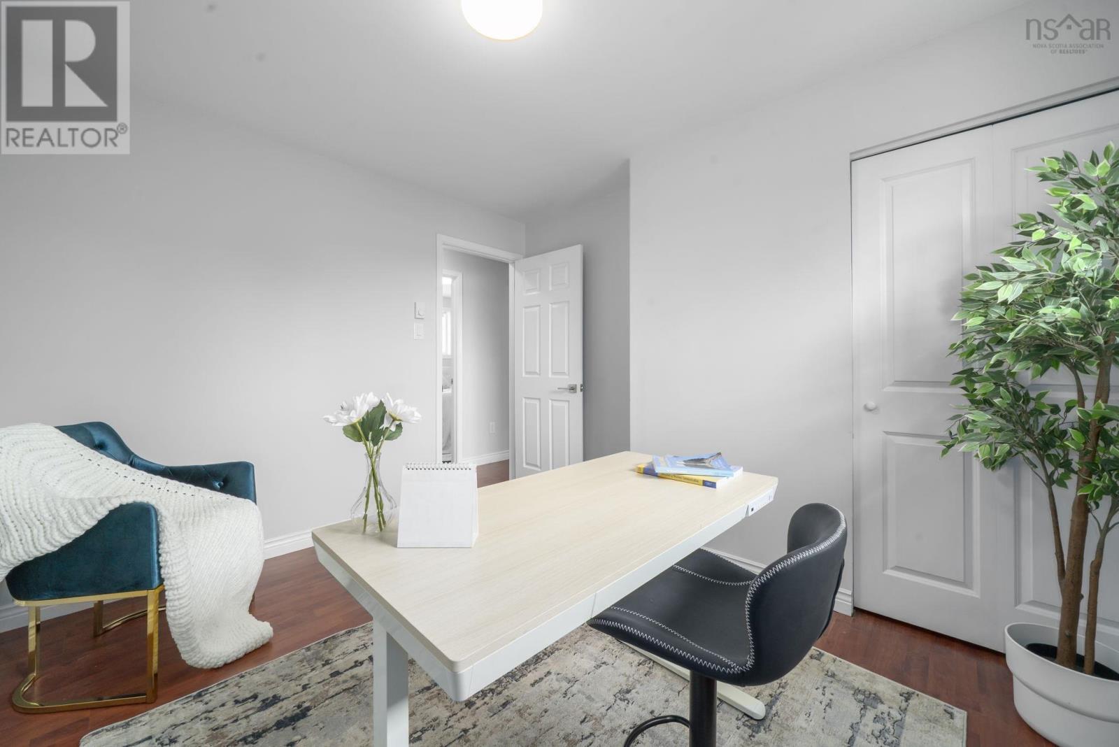 25 Linden Court - 25