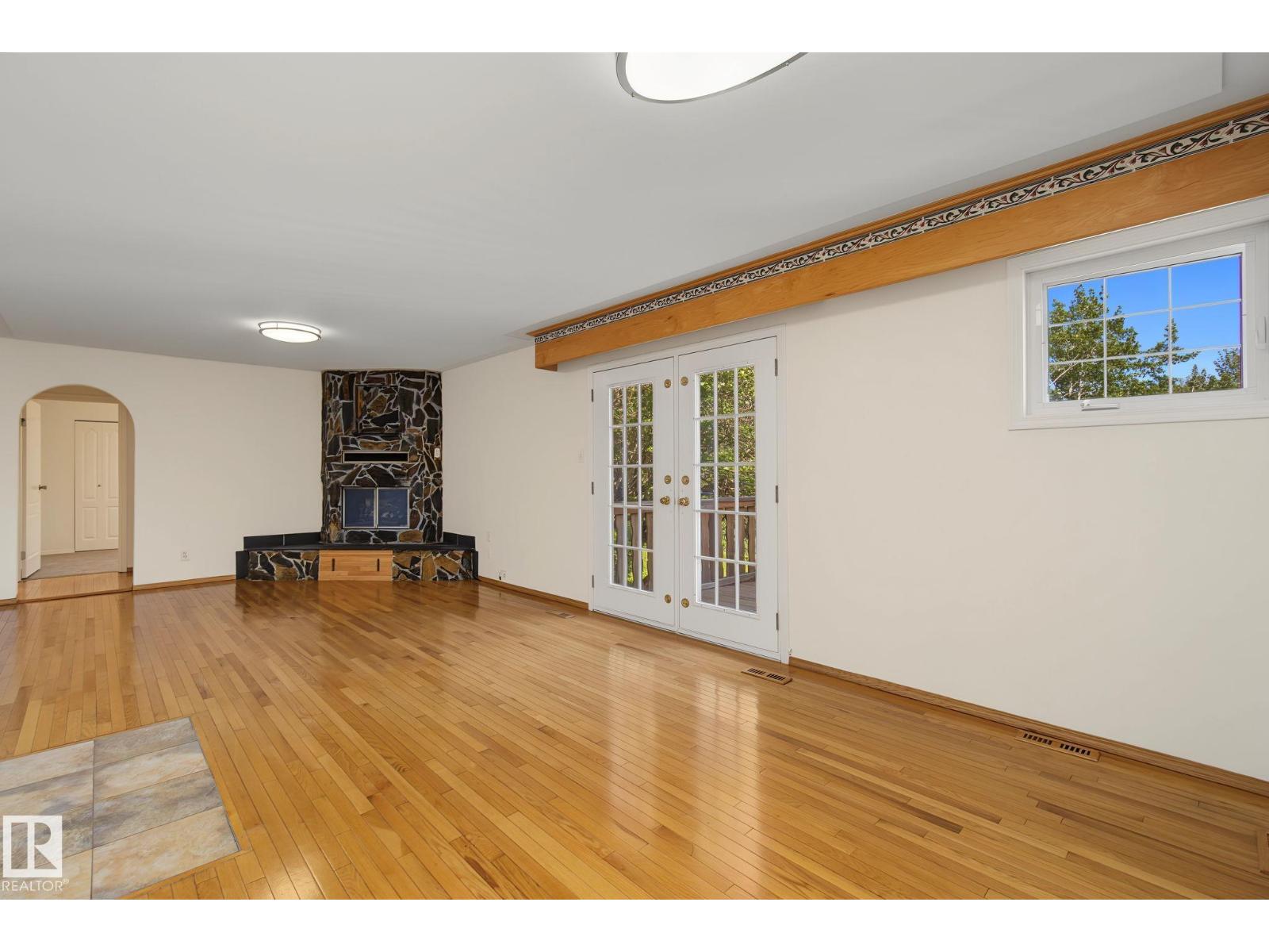 51357 RGE ROAD 231 - 11