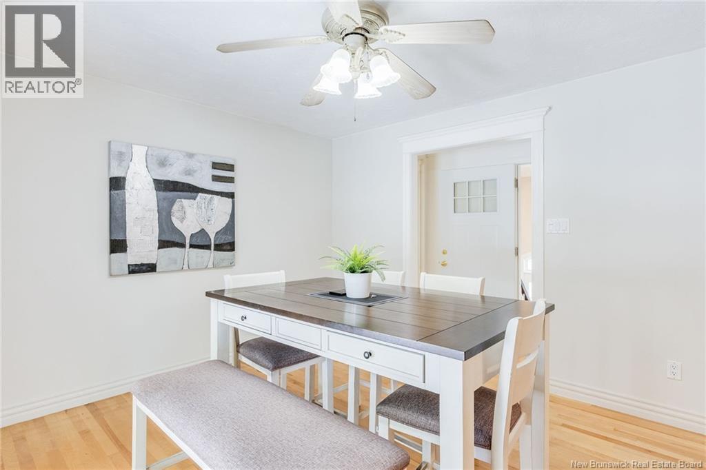 43 Morewood - Image 21