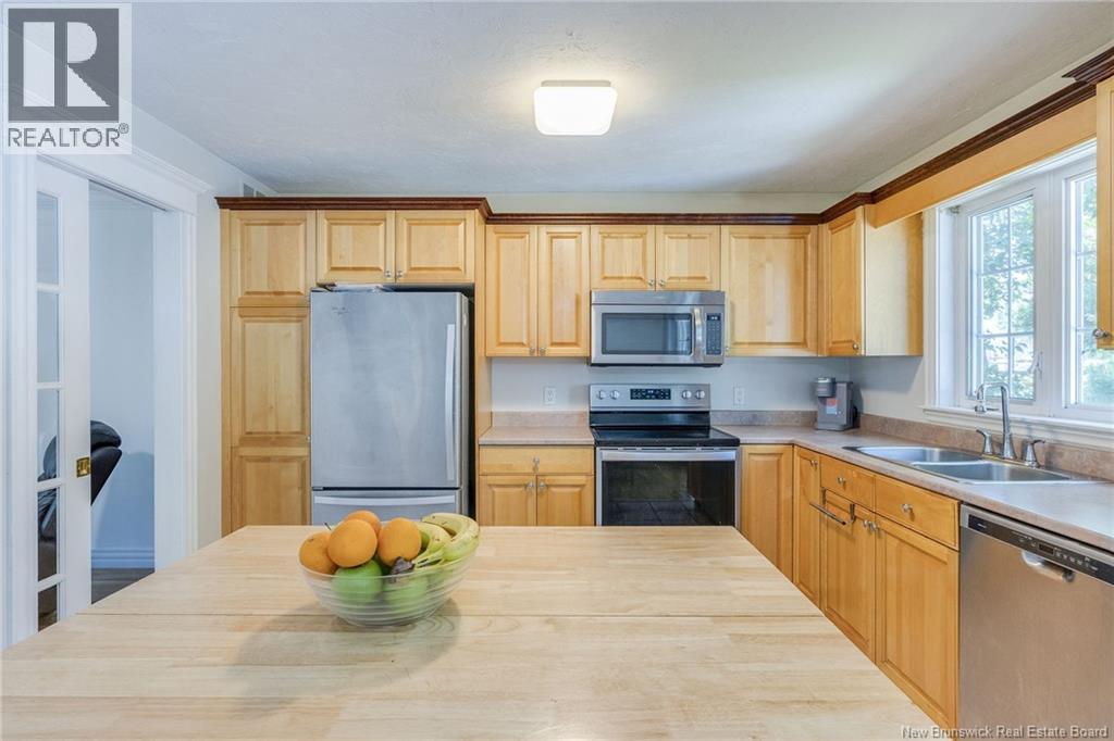 43 Morewood - Image 25