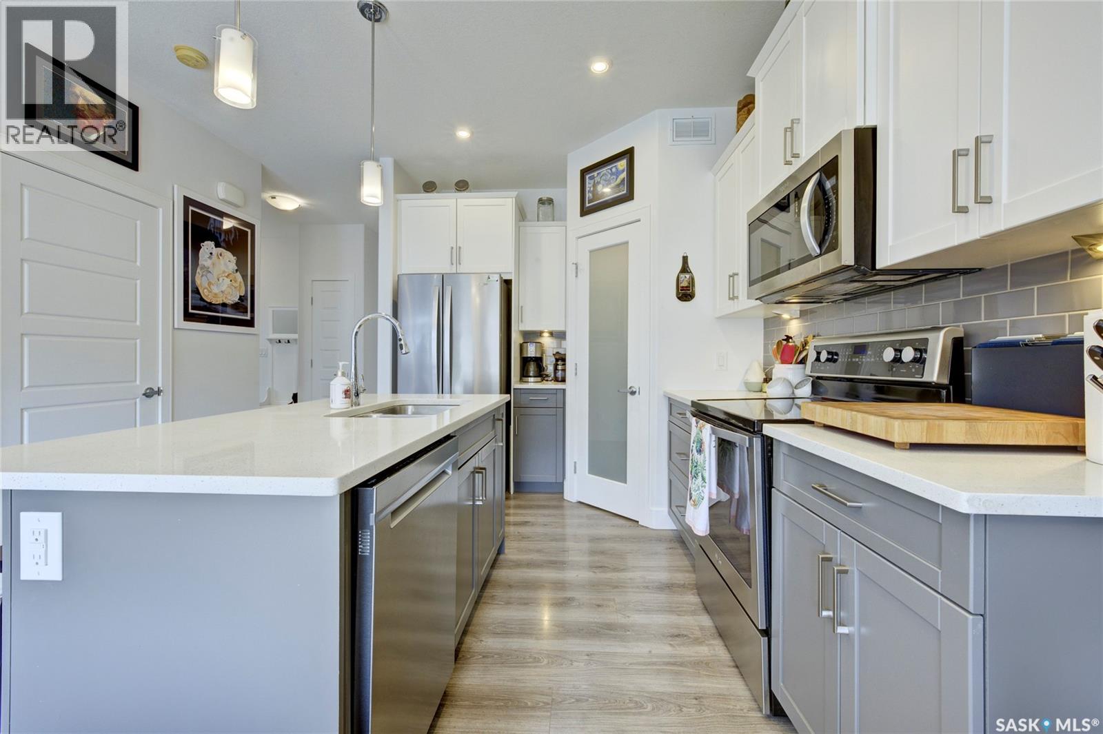 158 Cowan CRESCENT - 10
