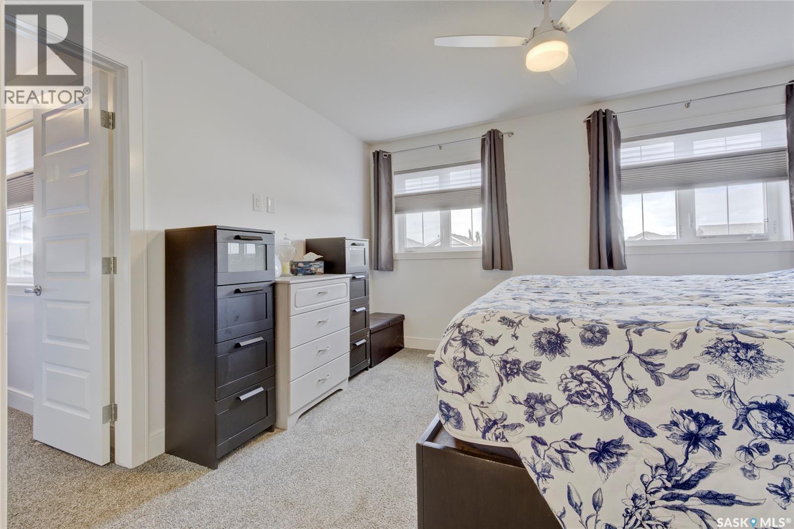 158 Cowan CRESCENT - 29