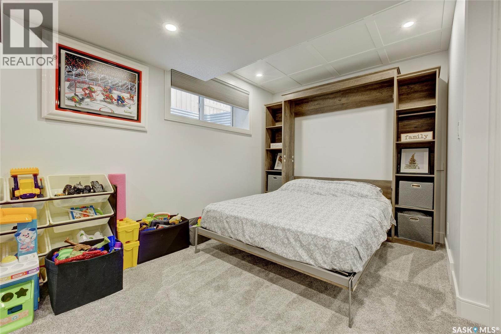 158 Cowan CRESCENT - 42