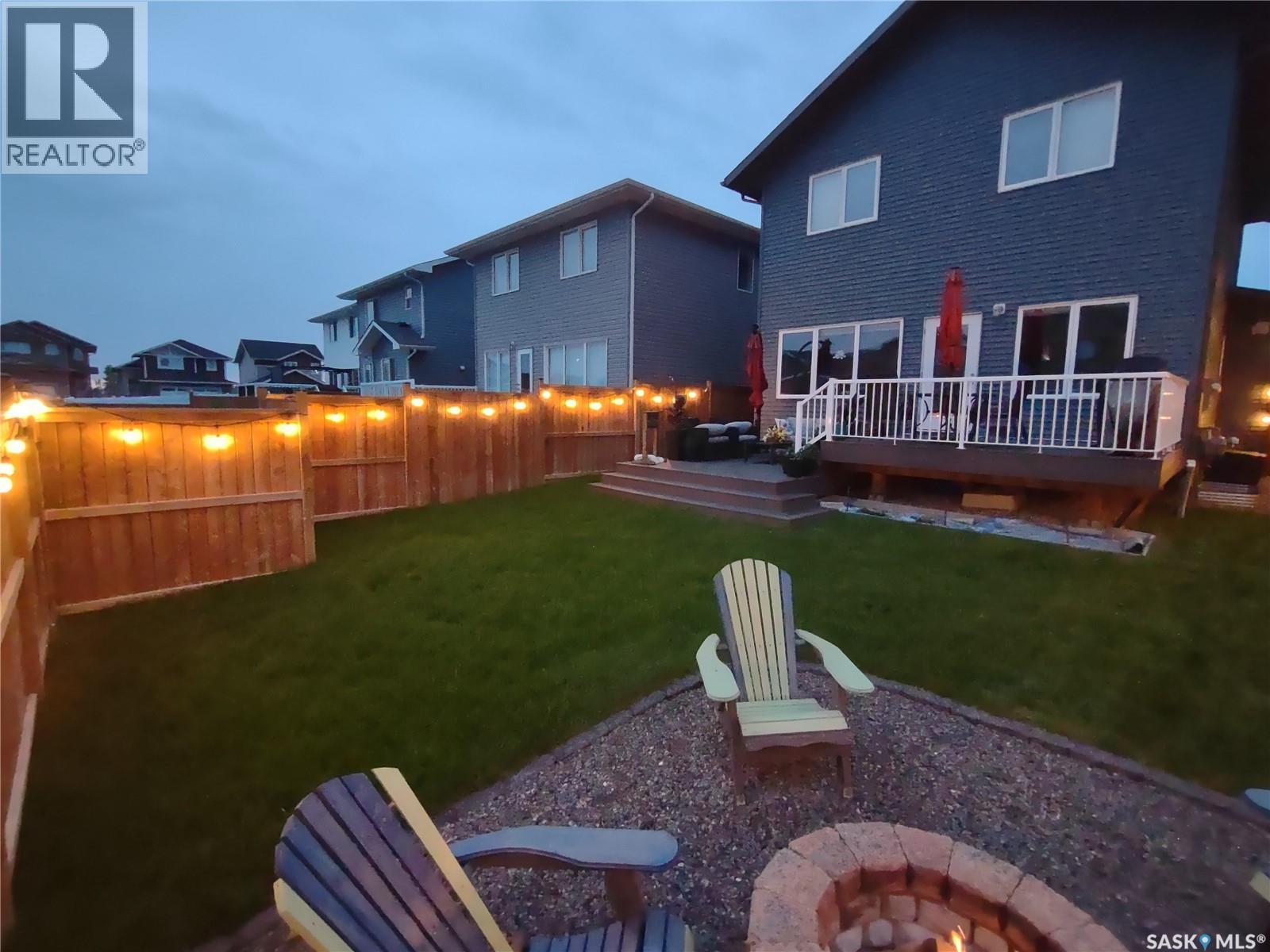 158 Cowan CRESCENT - 53