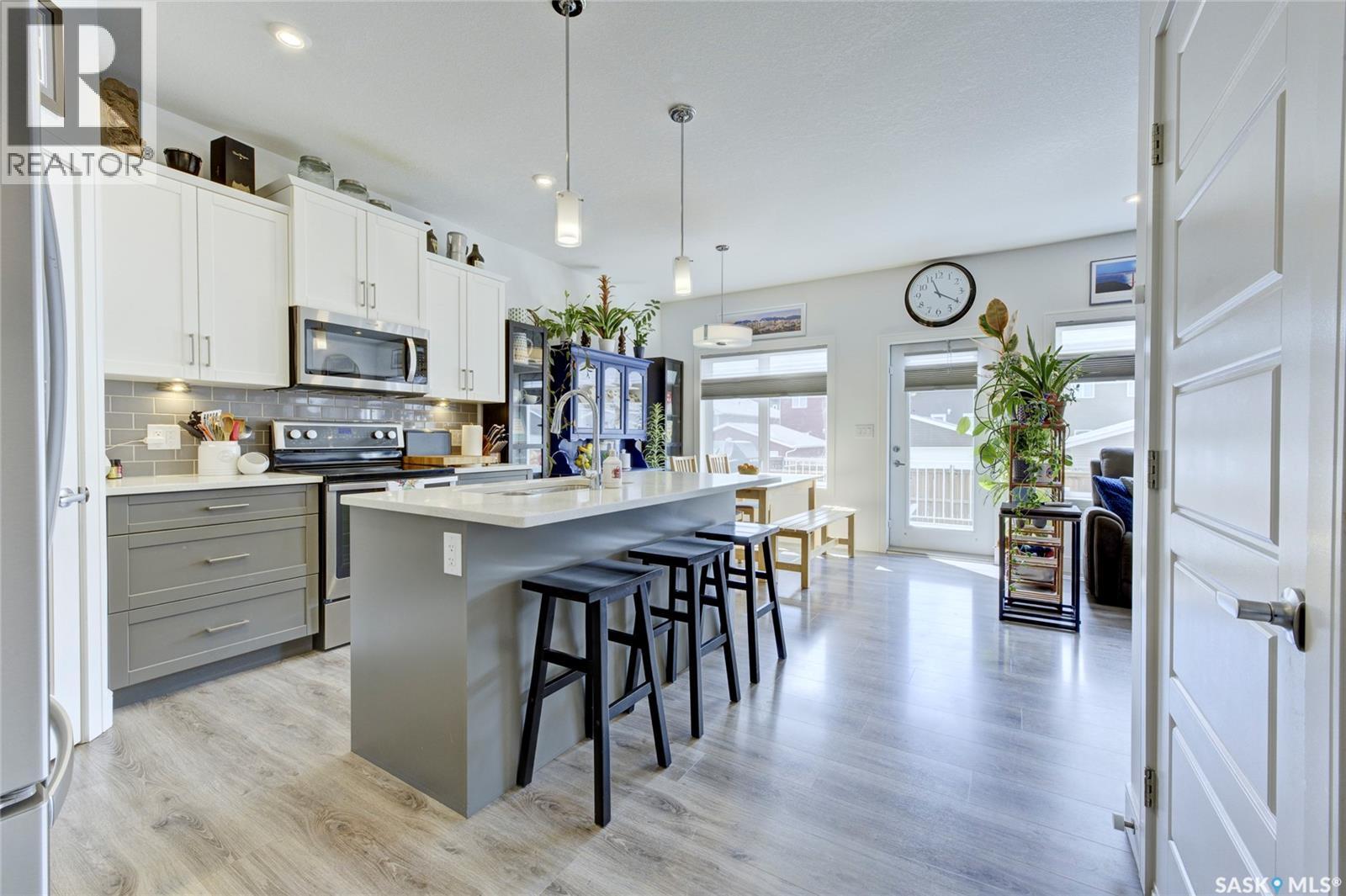 158 Cowan CRESCENT - 8