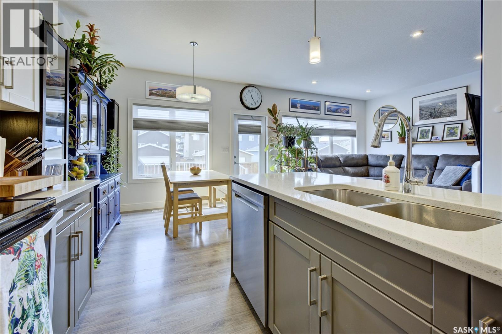 158 Cowan CRESCENT - 9