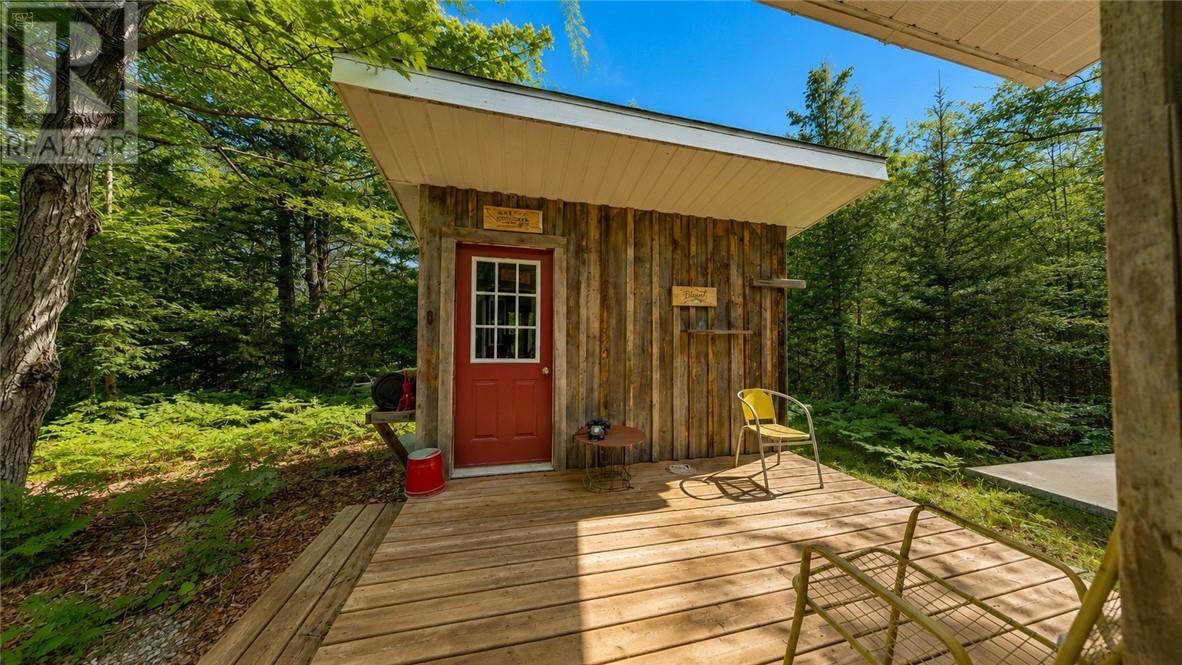 90 Clarke Rd - Image 30