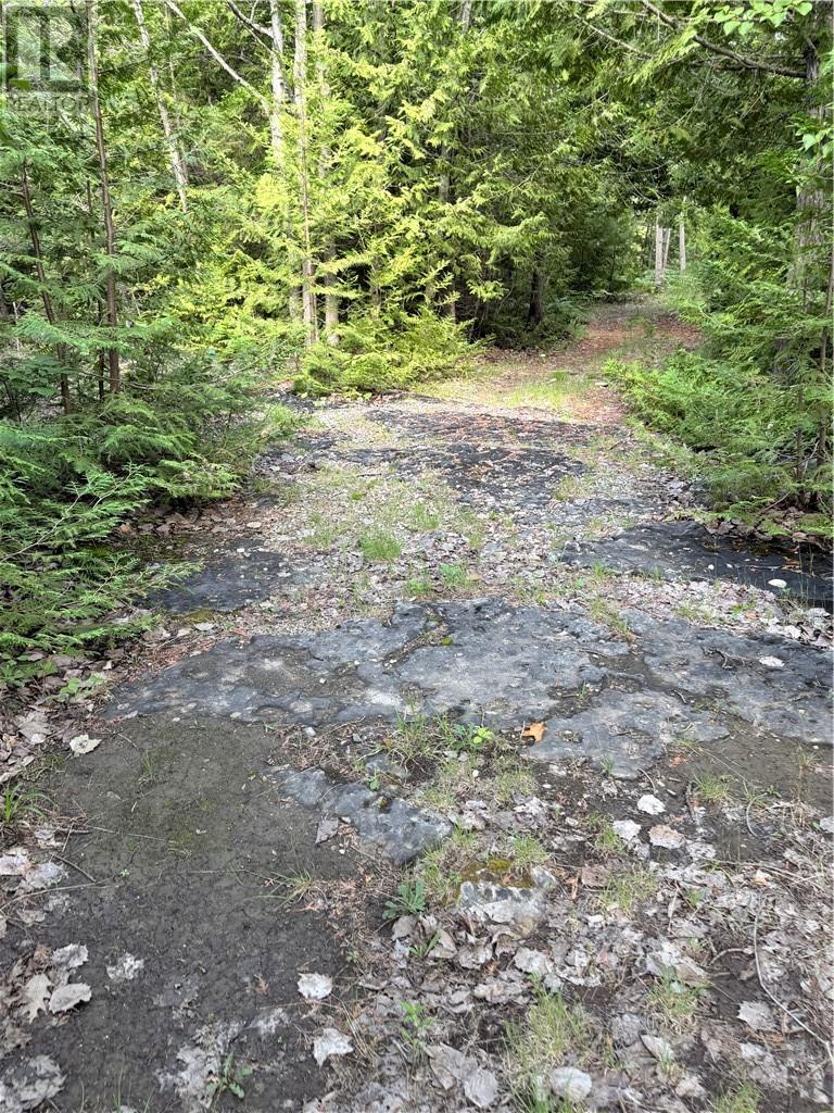 90 Clarke Rd - Image 36
