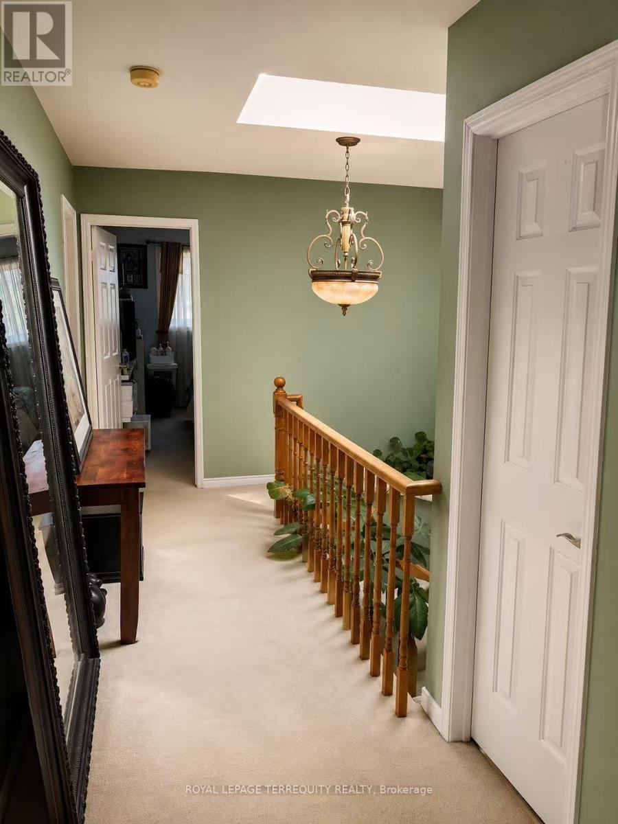 304 CHARLTON AVENUE - 9