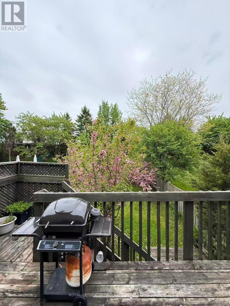 304 CHARLTON AVENUE - 21