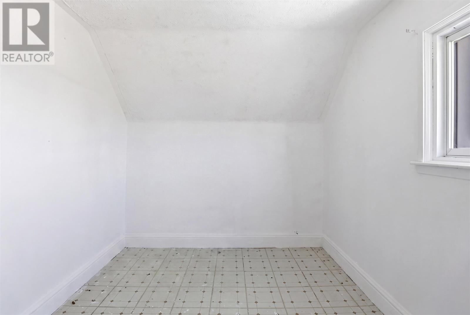156 Walnut ST - 28