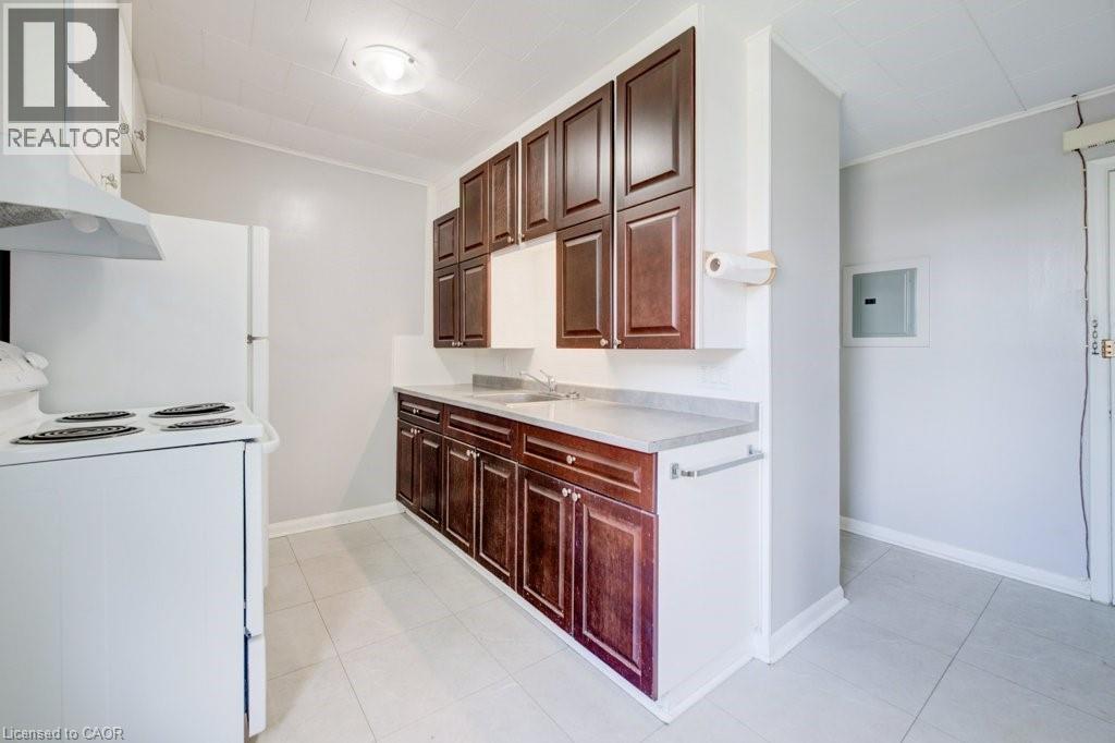 30 FOELL Street - Image 9