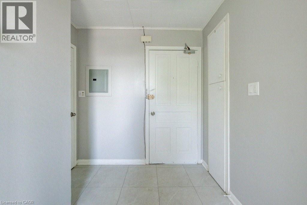 30 FOELL Street - 7