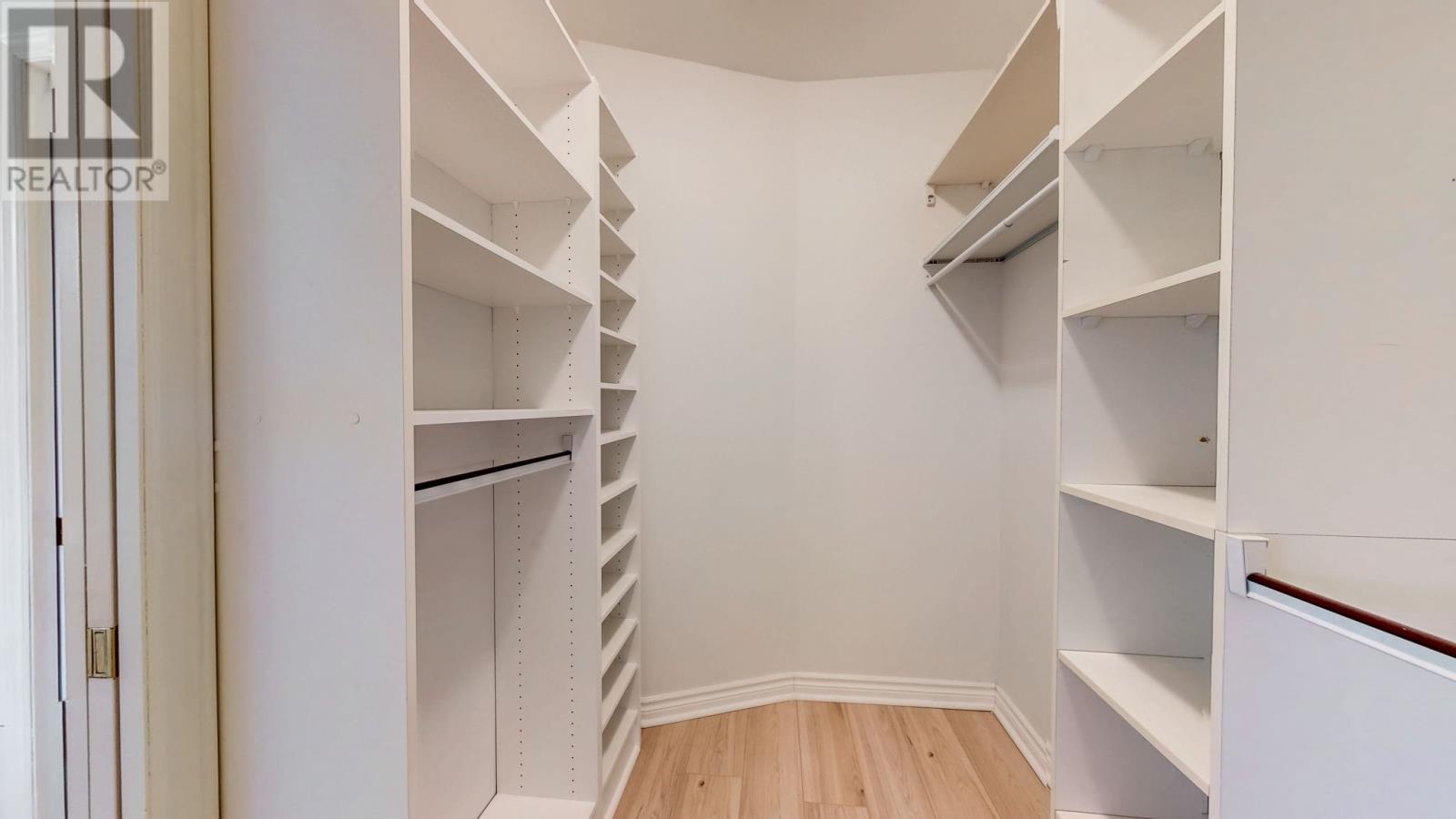 #314 386 Elizabeth Avenue - Image 34