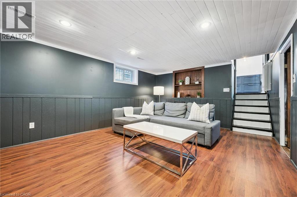 1298 ROSEMARY Crescent - Image 25