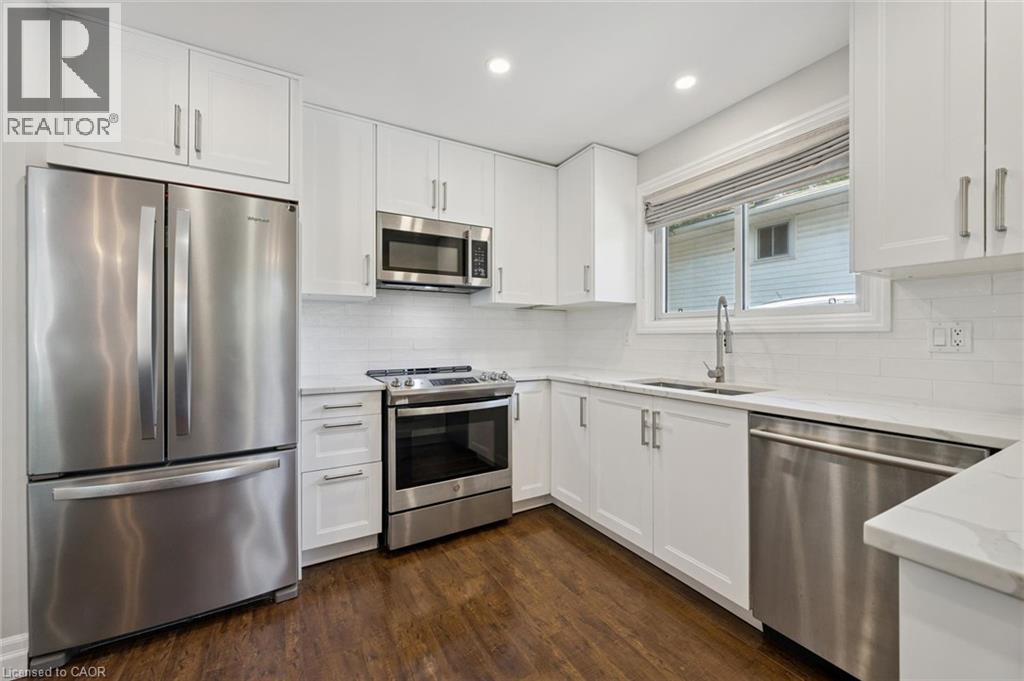 1298 ROSEMARY Crescent - Image 10