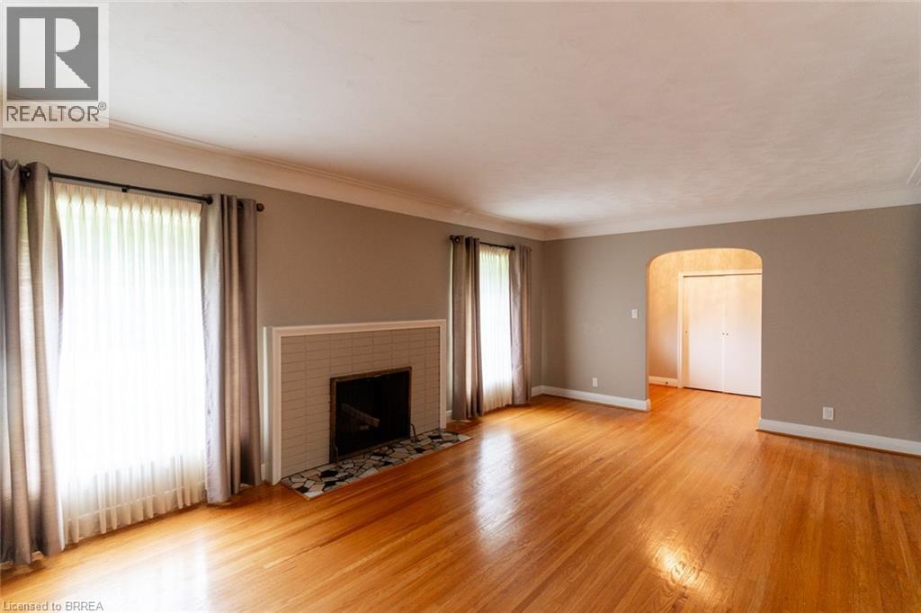 30 PROCTOR Avenue - 15