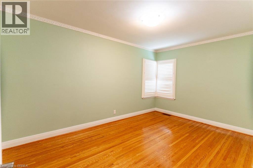 30 PROCTOR Avenue - 6