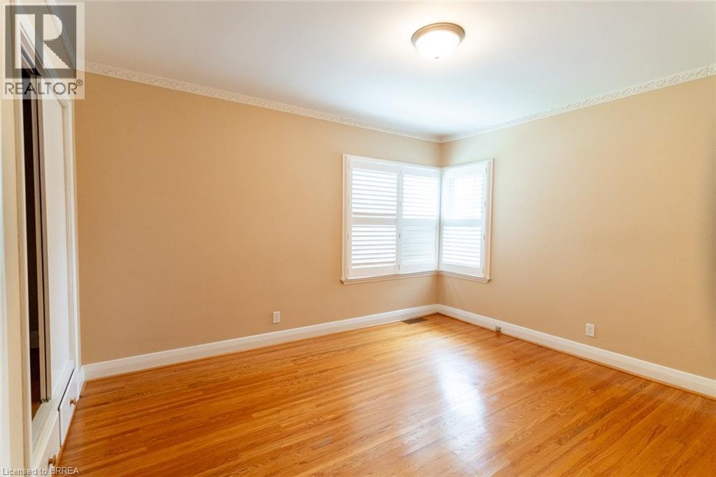 30 PROCTOR Avenue - 8