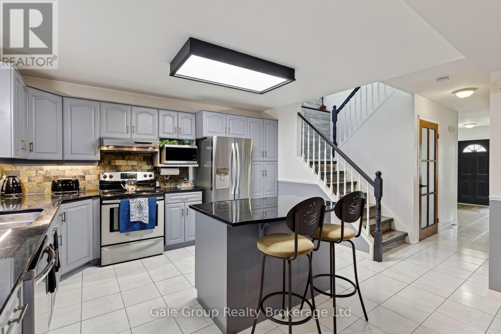 20 DANIEL STREET - 14