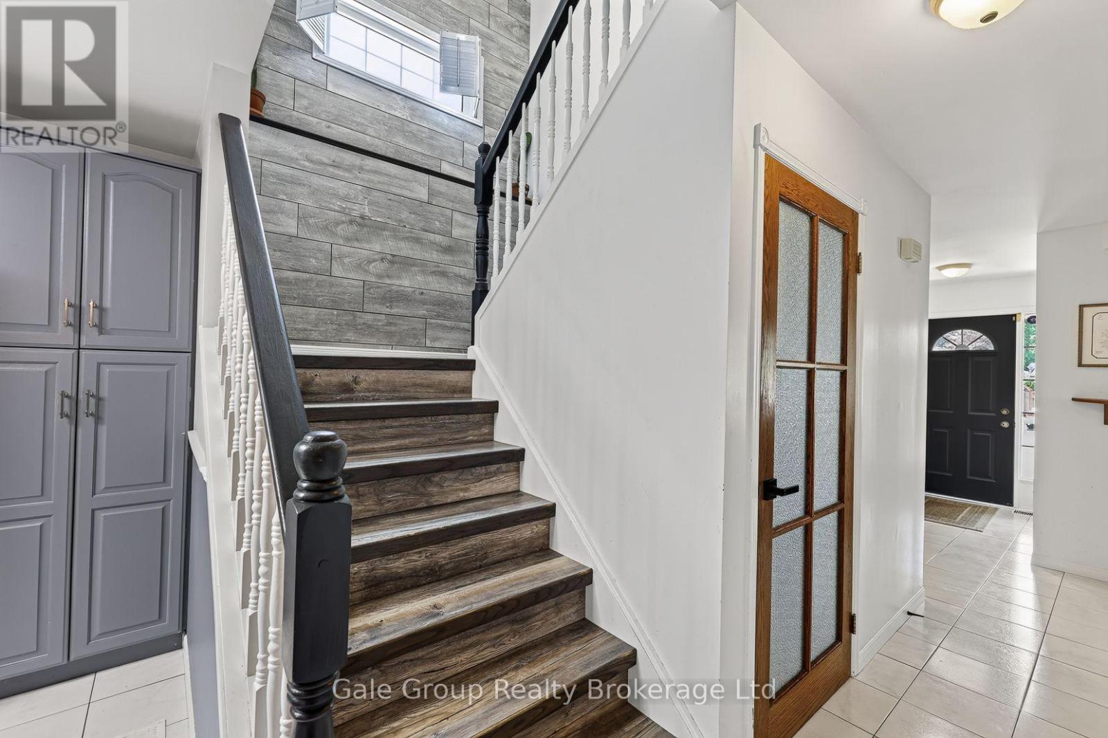 20 DANIEL STREET - 16