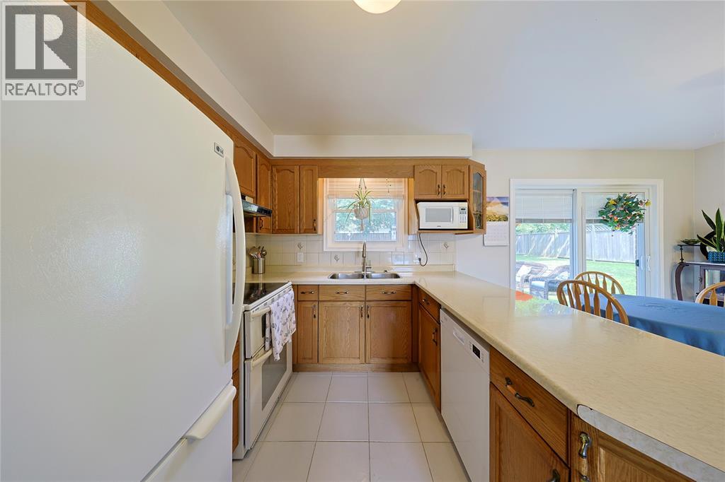 1309 INDIAN ROAD - 13